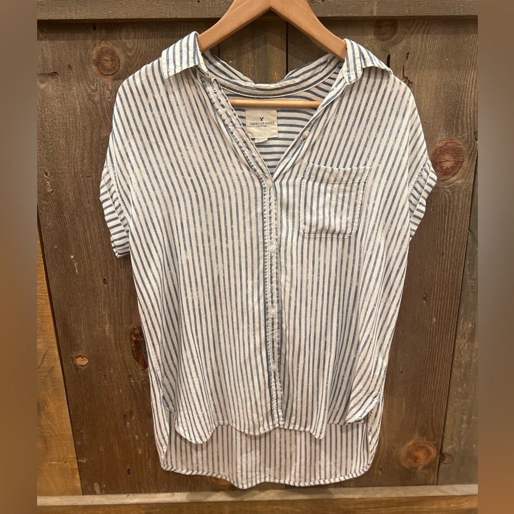 American Eagle Stripe Button Down XS